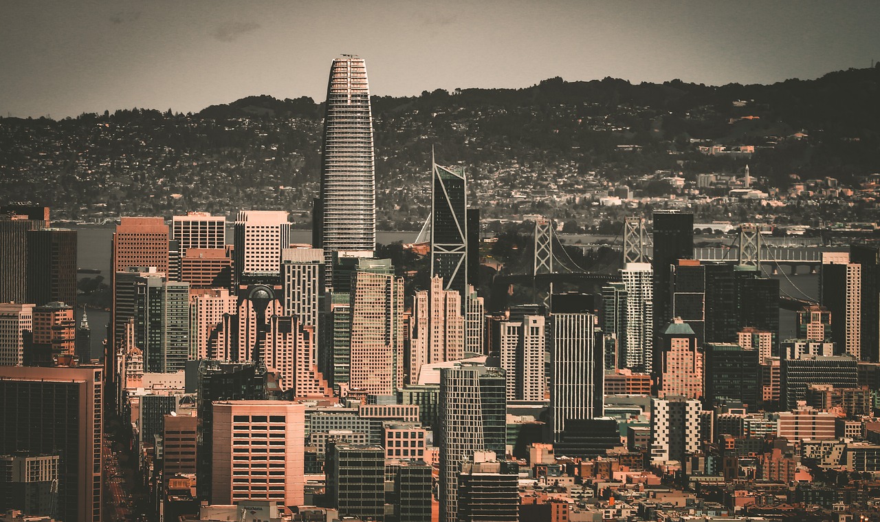 穆里尼奥：祝贺葡萄牙U17夺冠，本菲卡和青训也值得祝贺